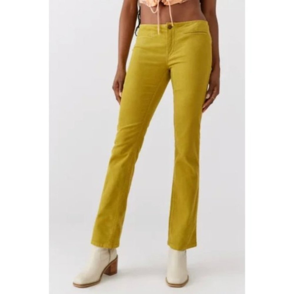 Urban Outfitters BDG Elodie Corduroy Flare Pant in Green Low Rise Pockets Sz 26